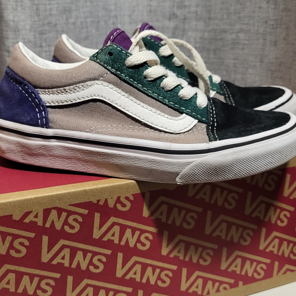 SOLD..Used kids Size 1 Vans